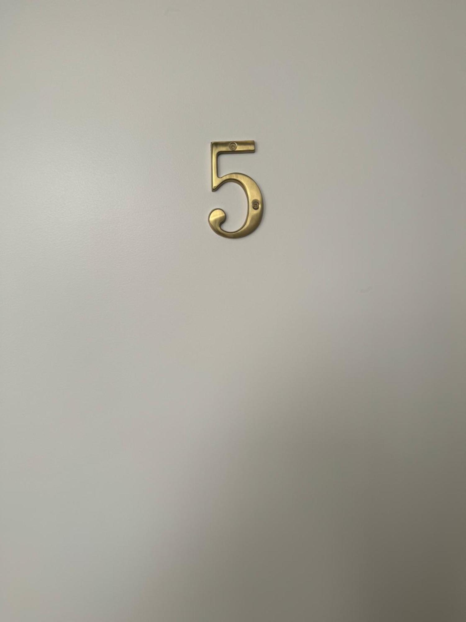 Séjour chez l'habitant Alfama - *